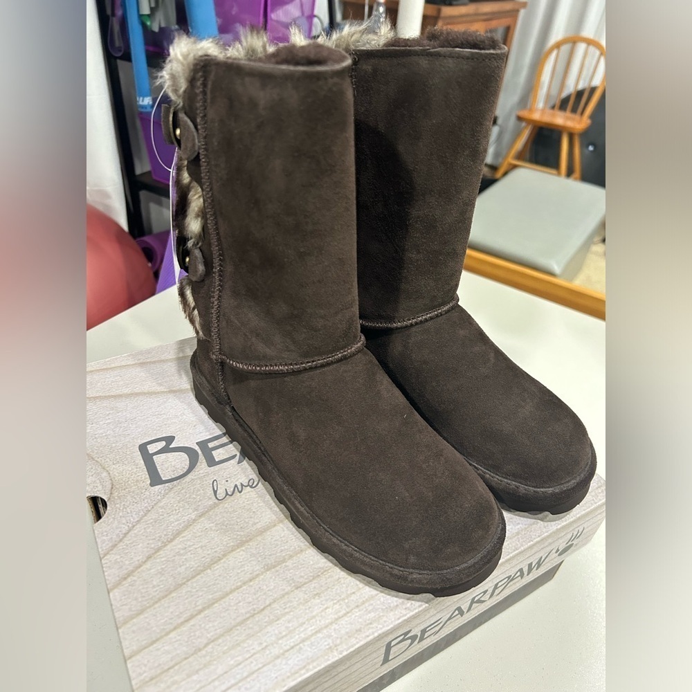 BEARPAW Women's Size 7 Eloise Boots Chocolate Brown NWT Snow Wool Lining